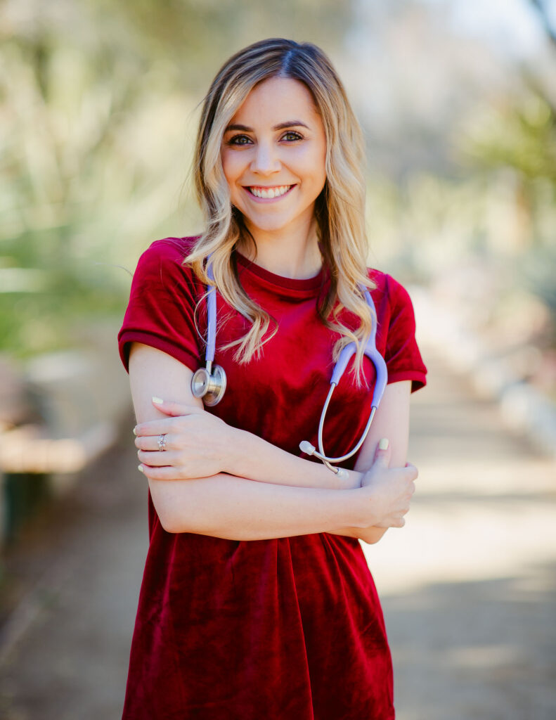 College senior portraits on UNR campus Reno Nevada with Simone Jaramillo Photography