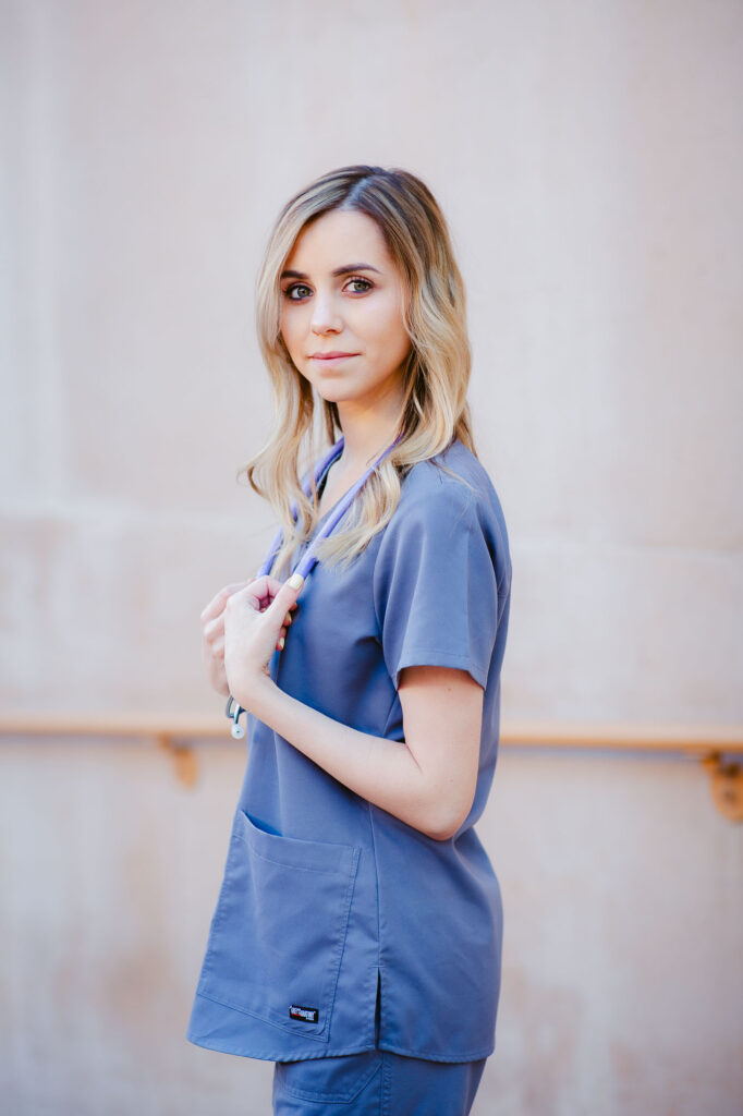 College senior portraits on UNR campus Reno Nevada with Simone Jaramillo Photography