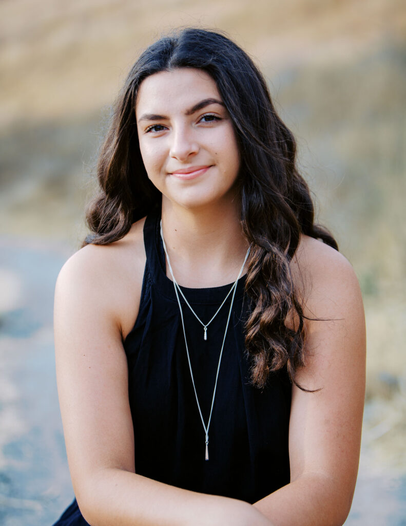 Outdoor senior portraits in the Sierra Nevada mountains near Reno with Simone Jaramillo Photography